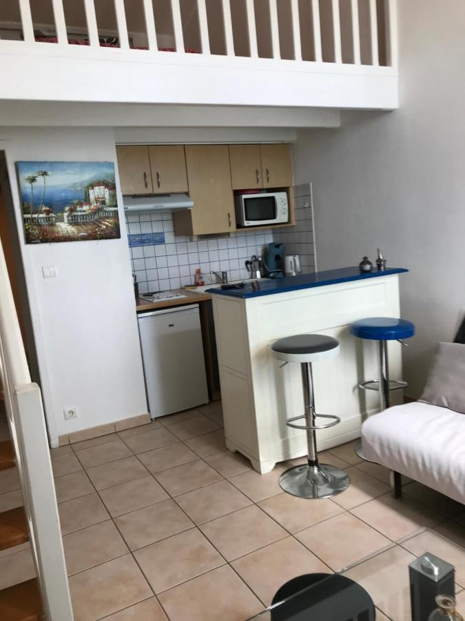 Ferienwohnung La Flotte Il De Re Exterior foto